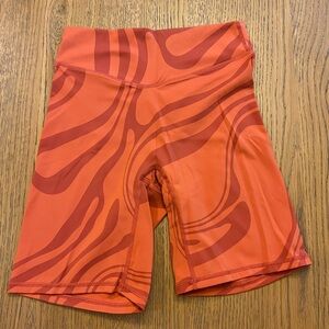 Balance Athletica/Vitality cloud biker shorts